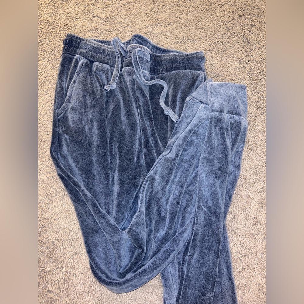 Velvety blue joggers
